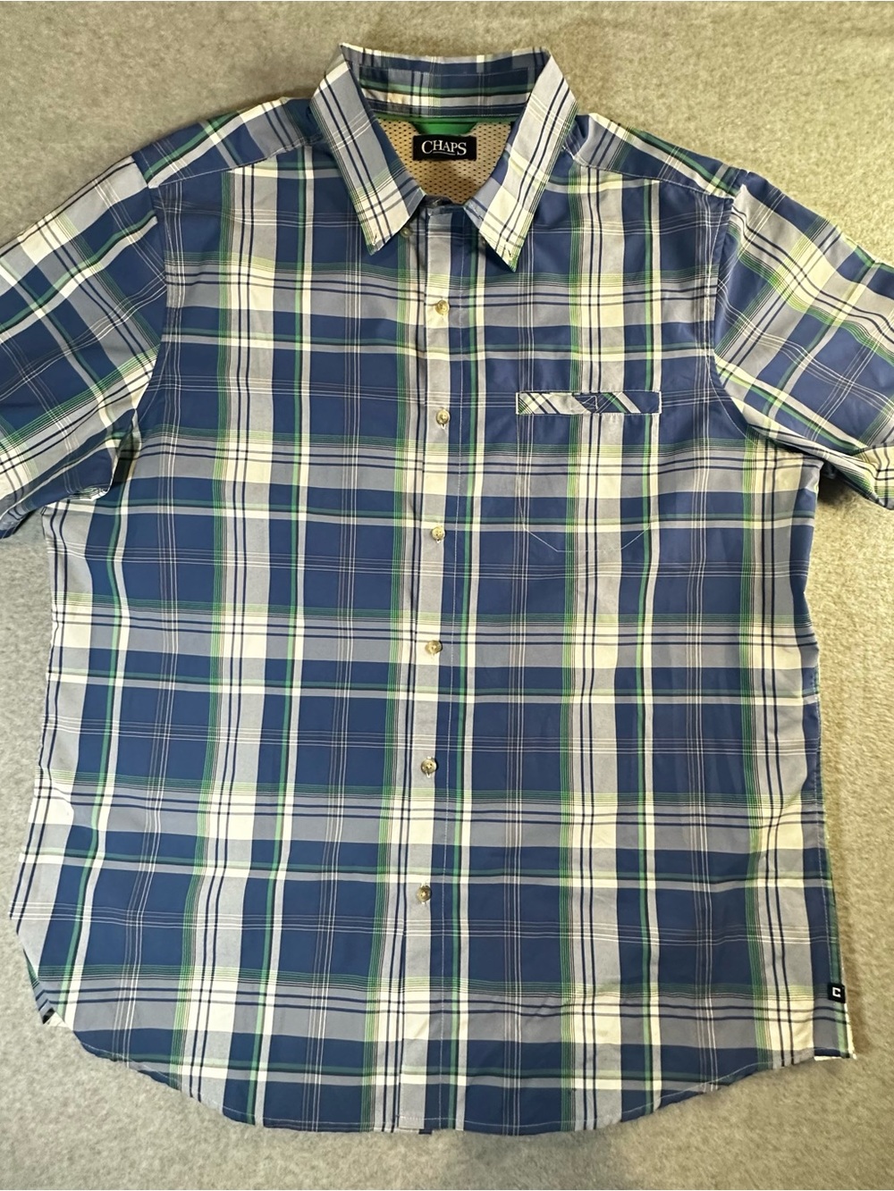 Chaps Men's Navy, White & Green Plaid Short-Sleeve Button-Down Shirt